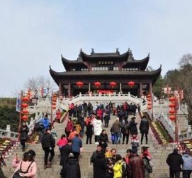 韶关湖北旅游攻略(七月湖北旅游攻略)
