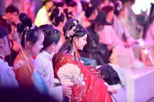 韶关汉服模特兼职(想做汉服模特去哪里找)