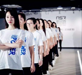 韶关南京少儿模特兼职(南京潮童星少儿模特培训地址)
