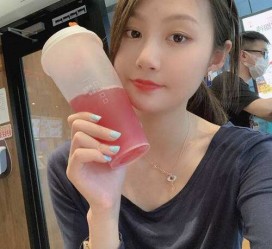 韶关雇用网红商务伴游女(雇用网红商务伴游女员工)