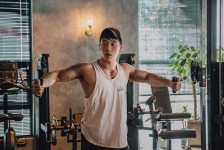 韶关肌肉男模(肌肉男模板)