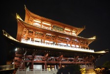 韶关长沙旅游攻略(长沙旅游攻略景点必去长沙美食街)