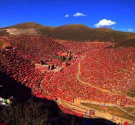 韶关色达旅游攻略(成都到色达旅游攻略)