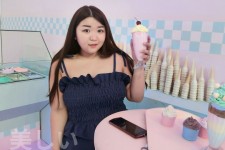 韶关胖模(胖模特穿衣搭配图片)