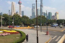 韶关上海自助游(上海自助游团购)