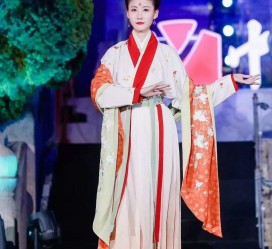 韶关汉服模特是哪种兼职的吗(网上雇用古拆汉服模特可信吗)