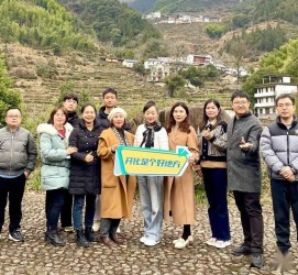 韶关商务伴游招聘 潮声丨百万年薪聘导游 浙江一座县城的“千金买马”记