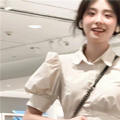 韶关高端纯出女孩雇用(高端名媛定造)奢华游艇豪侈生活月入50W