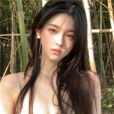 韶关与商务伴游共进晚餐，愉快的营业会谈起头了