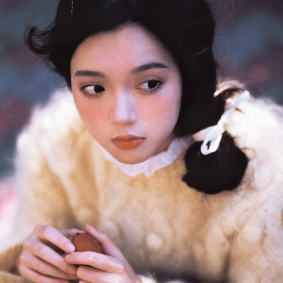韶关伴游女生周素英的资料