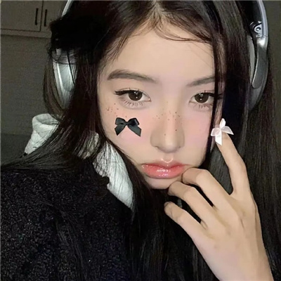 韶关伴游女生纳兰清越的资料
