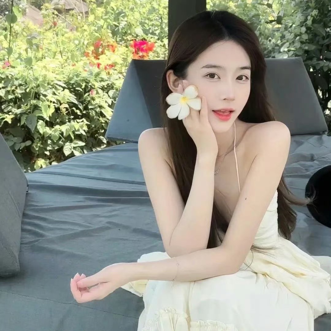 韶关伴游女生Claire的资料
