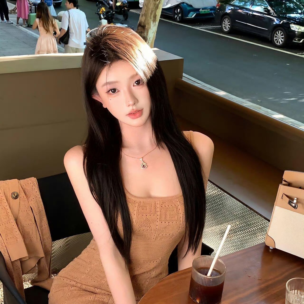 韶关伴游女生苏樱樱的资料