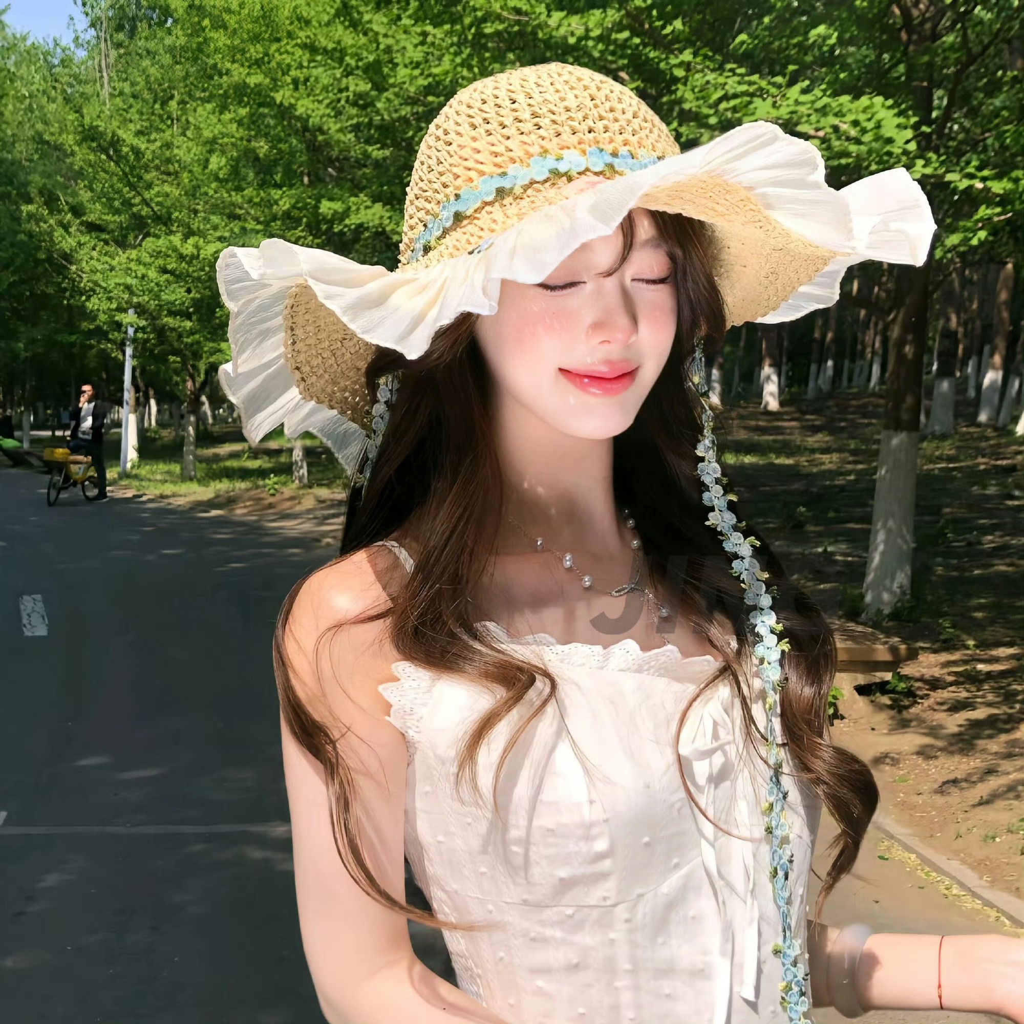 韶关伴游女生许曼姿的资料