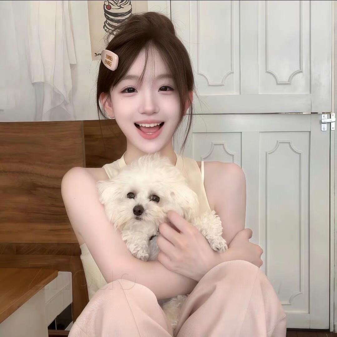 韶关伴游女生周小婷的资料