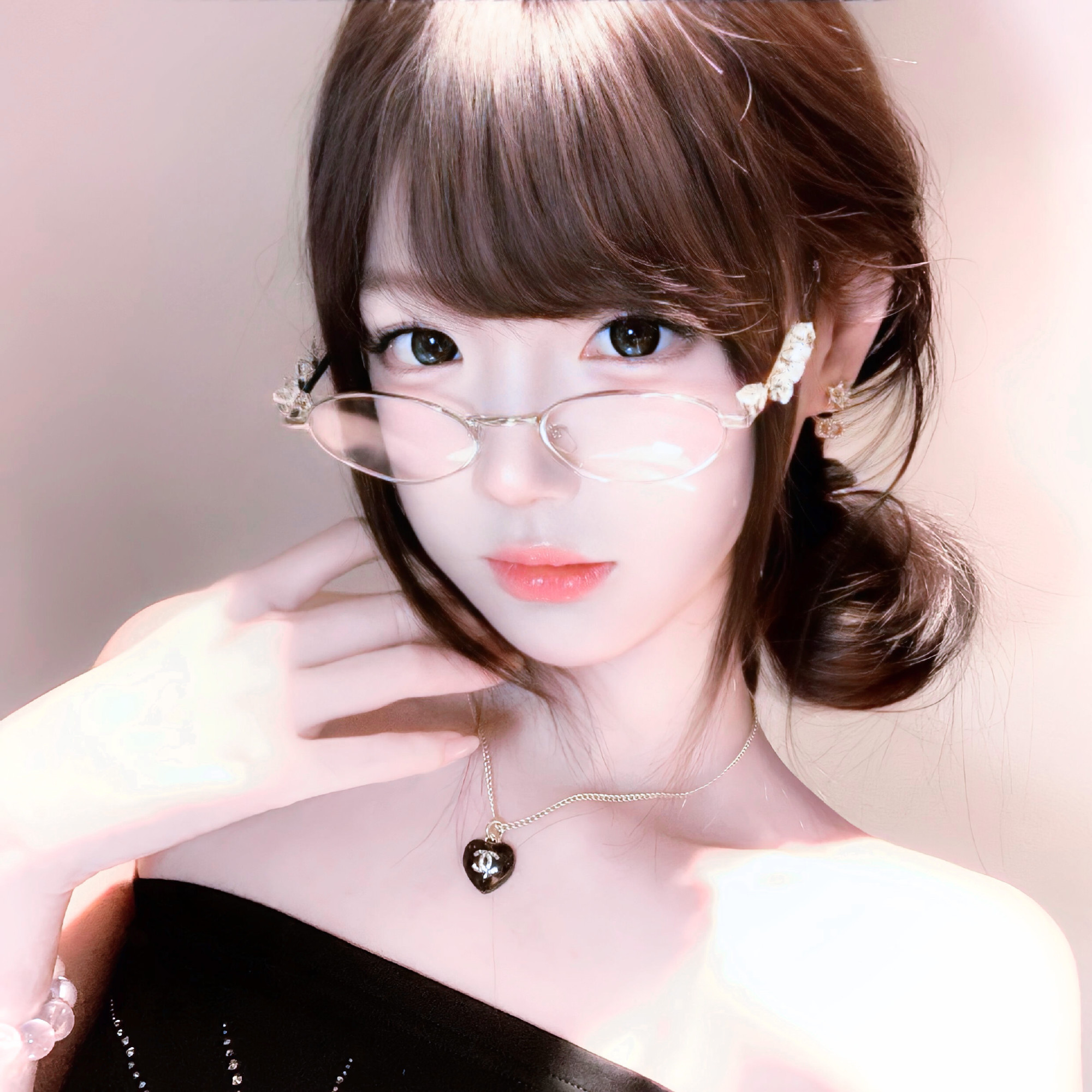 韶关伴游女生 | 小鱼儿的资料