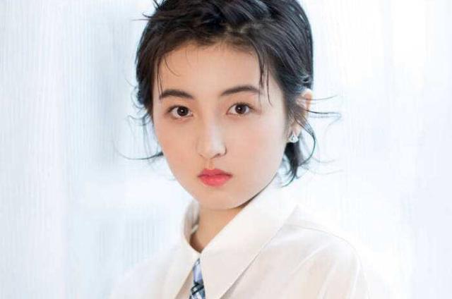 00后女明星(00后女明星有哪些)