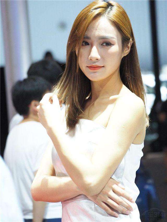 上海模特车模兼职(上海模特工做室男模)