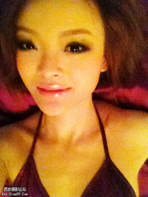 兼职平面模特一天几钱(兼职妆面模特一天几钱)